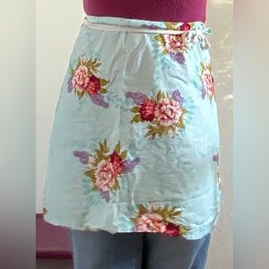 Antique Material Handmade Floral Print Women's Apron